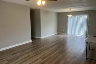 2122 SE Heathwood Cir, Port Saint Lucie, FL 34952 - Photo 3