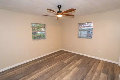 1905 Colonial Road, Fort Pierce, FL 34950 - Photo 11