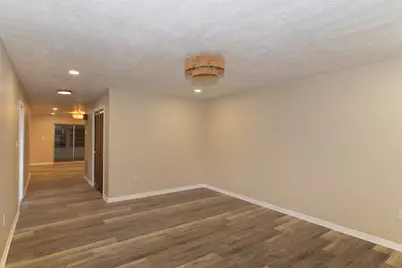 1905 Colonial Road, Fort Pierce, FL 34950 - Photo 5