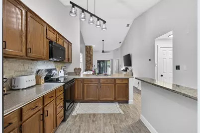 3807 Collinwood Lane, West Palm Beach, FL 33406 - Photo 9