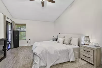 3807 Collinwood Lane, West Palm Beach, FL 33406 - Photo 15