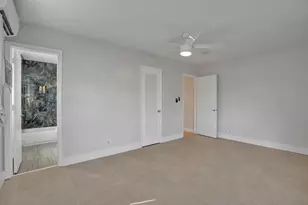 2674 NE 8th Ct, Pompano Beach, FL 33062 - Photo 27