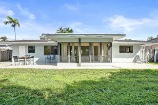 2674 NE 8th Ct, Pompano Beach, FL 33062 - Photo 9