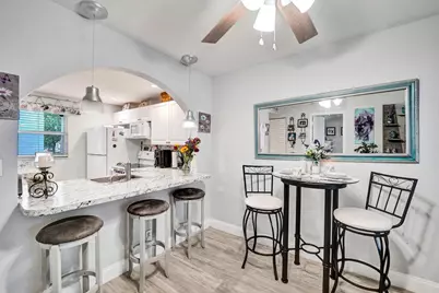 9480 Poinciana Place #201, Davie, FL 33324 - Photo 11