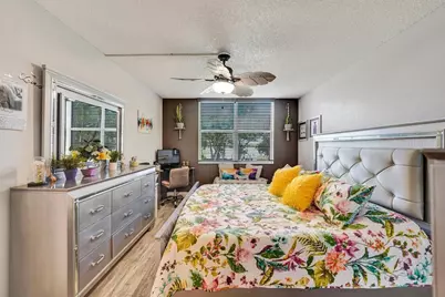 9480 Poinciana Place #201, Davie, FL 33324 - Photo 23