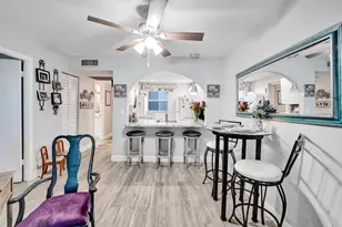 9480 Poinciana Pl, Davie, FL 33324 - Photo 13