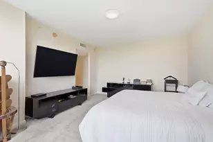 6051 N Ocean Dr, Hollywood, FL 33019 - Photo 35