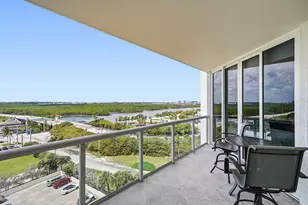 6051 N Ocean Dr, Hollywood, FL 33019 - Photo 23
