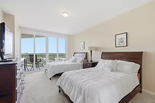 6051 N Ocean Dr, Hollywood, FL 33019 - Photo 27