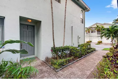 3167 Laurel Ridge Circle, Riviera Beach, FL 33404 - Photo 3