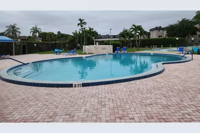 711 Lori Drive, Palm Springs, FL 33461 - Photo 29