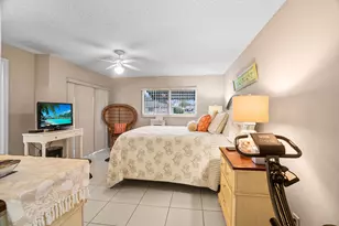 8713 NW 10th St, Plantation, FL 33322 - Photo 17