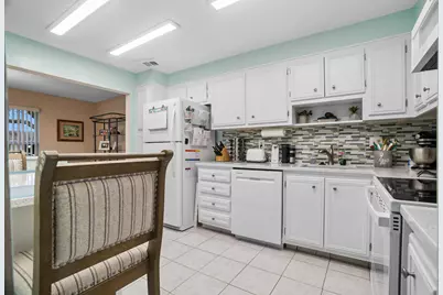 8713 NW 10th Street #C101, Plantation, FL 33322 - Photo 11
