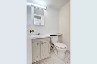 3038 Berkshire B #3038, Deerfield Beach, FL 33442 - Photo 11