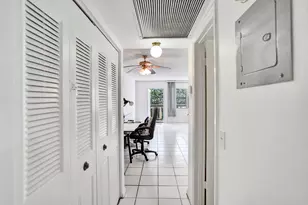 3038 Berkshire B, Deerfield Beach, FL 33442 - Photo 21