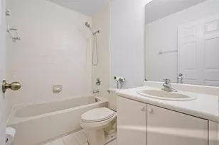 2527 SE 15th Pl, Homestead, FL 33035 - Photo 15