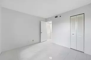 4700 Lucerne Lakes Blvd W, Greenacres, FL 33467 - Photo 21