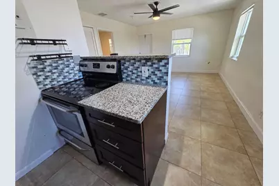 720 NE 2nd Street #7, Fort Lauderdale, FL 33301 - Photo 7