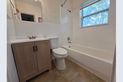 720 NE 2nd Street #7, Fort Lauderdale, FL 33301 - Photo 13