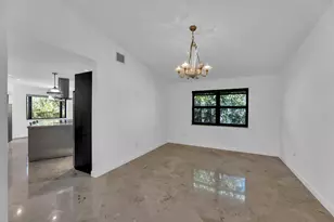 2119 N 14th Terrace, Hollywood, FL 33020 - Photo 13