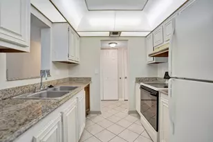 1009 N Ocean Blvd, Pompano Beach, FL 33062 - Photo 7