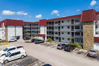 1335 W 68th Street #208, Hialeah, FL 33014 - Photo 19