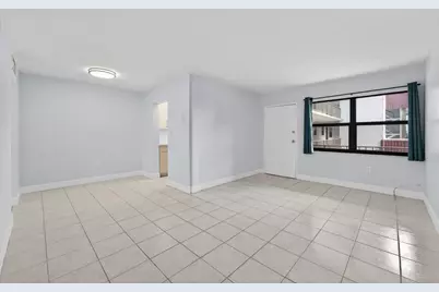 1335 W 68th Street #208, Hialeah, FL 33014 - Photo 3