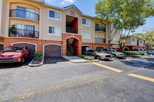 4197 N Haverhill Rd, West Palm Beach, FL 33417 - Photo 1