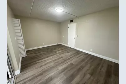 500 Village Green Circle W # 205, Palm Springs, FL 33461 - Photo 13