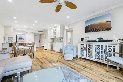 200 E Royal Palm Road, Boca Raton, FL 33432 - Photo 17