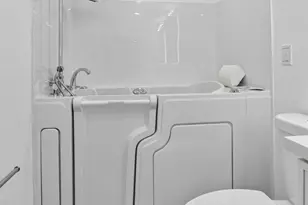 8188 Summerbreeze Ln, Boca Raton, FL 33496 - Photo 23