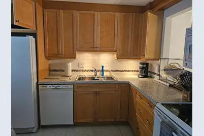 307 Lake Evelyn Drive, West Palm Beach, FL 33411 - Photo 7