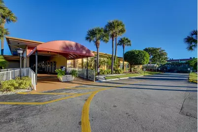307 Lake Evelyn Drive, West Palm Beach, FL 33411 - Photo 53