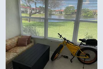 307 Lake Evelyn Drive, West Palm Beach, FL 33411 - Photo 37