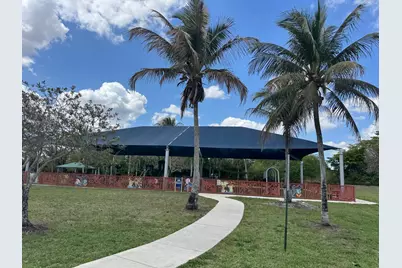 10851 Palm Ridge Lane, Tamarac, FL 33321 - Photo 37