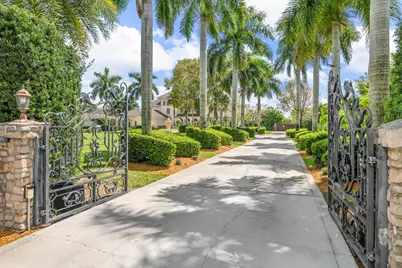 14535 Draft Horse Lane, Wellington, FL 33414 - Photo 3