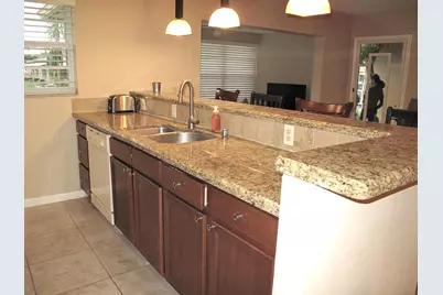 1315 SE High Point Way Way SE #B, Delray Beach, FL 33445 - Photo 7