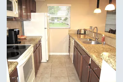 1315 SE High Point Way Way SE #B, Delray Beach, FL 33445 - Photo 5