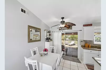 225 SW Crescent Avenue, Port Saint Lucie, FL 34984 - Photo 7