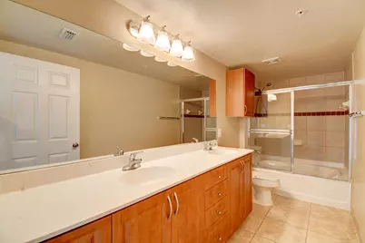 6505 Emerald Dunes Drive #201, West Palm Beach, FL 33411 - Photo 23