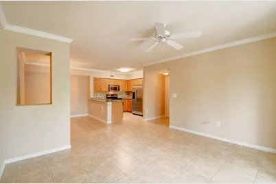 6505 Emerald Dunes Drive #201, West Palm Beach, FL 33411 - Photo 9