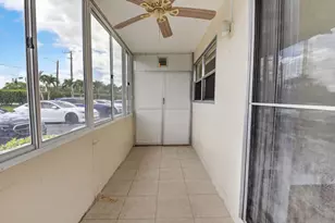 204 Flanders E, Delray Beach, FL 33484 - Photo 7