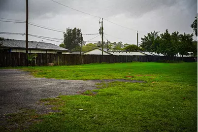 3825 Lakewood Road #A, Palm Springs, FL 33461 - Photo 7