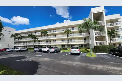 3146 Via Poinciana #414, Lake Worth, FL 33467 - Photo 1
