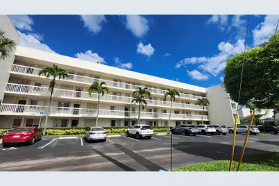 3146 Via Poinciana #414, Lake Worth, FL 33467 - Photo 3