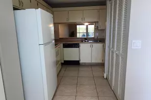 3146 Via Poinciana, Lake Worth, FL 33467 - Photo 19