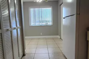 3146 Via Poinciana, Lake Worth, FL 33467 - Photo 17