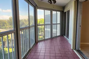 3146 Via Poinciana, Lake Worth, FL 33467 - Photo 43