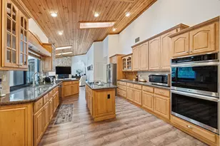 9127 NW 51st Pl, Coral Springs, FL 33067 - Photo 15