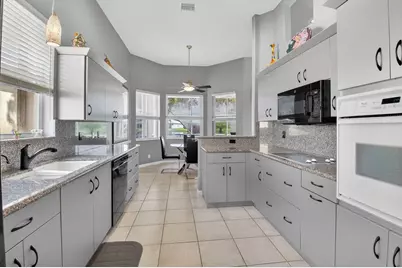 7152 Demedici Circle, Delray Beach, FL 33446 - Photo 17